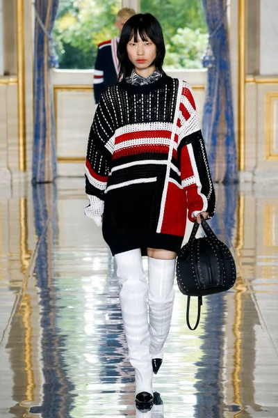 Look 34
